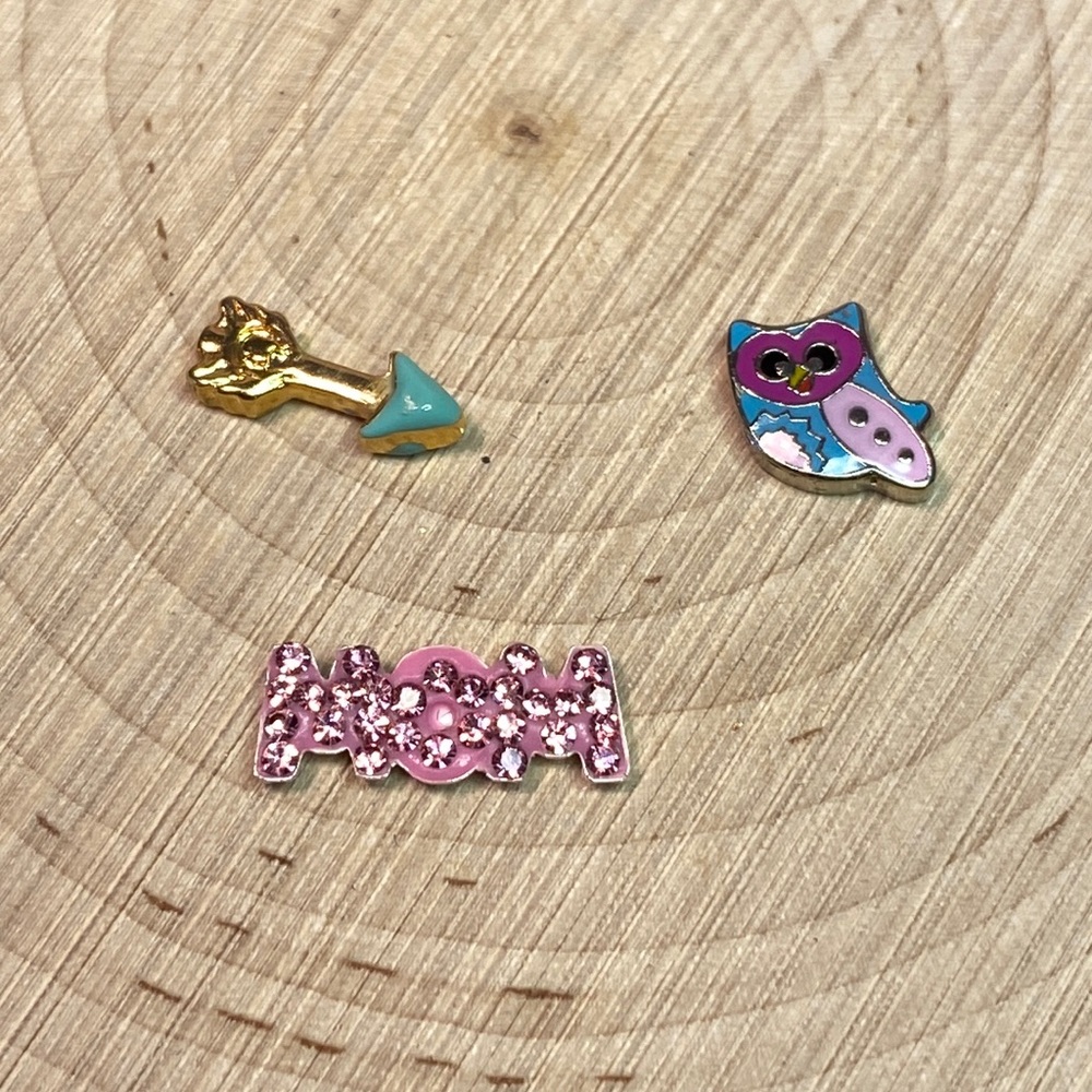 🎁 3 for $15. Origami Owl charms 3 pieces